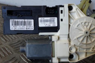Leve vitre electrique avant gauche RENAULT LAGUNA 3