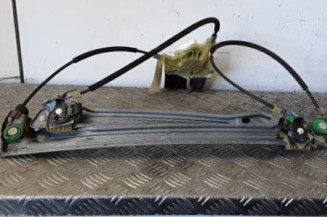Leve vitre electrique avant droit RENAULT LAGUNA 3 Photo n°1