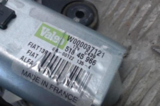 Moteur essuie glace arriere FIAT PANDA 3 Photo n°3
