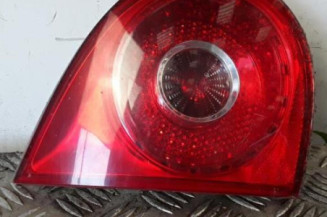 Feu arriere secondaire gauche (feux) VOLKSWAGEN GOLF 5 Photo n°1