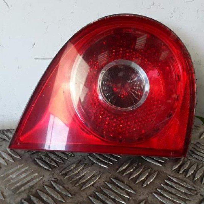 Feu arriere secondaire gauche (feux) VOLKSWAGEN GOLF 5