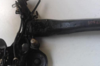 Essieu arriere PEUGEOT 308 2 SW Photo n°6