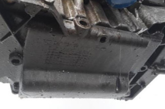Moteur CITROEN XSARA PICASSO Photo n°8