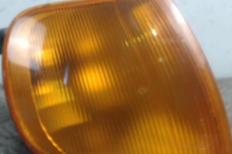 Optique avant secondaire droit (feux)(clignotant) VOLKSWAGEN POLO 3 Photo n°1