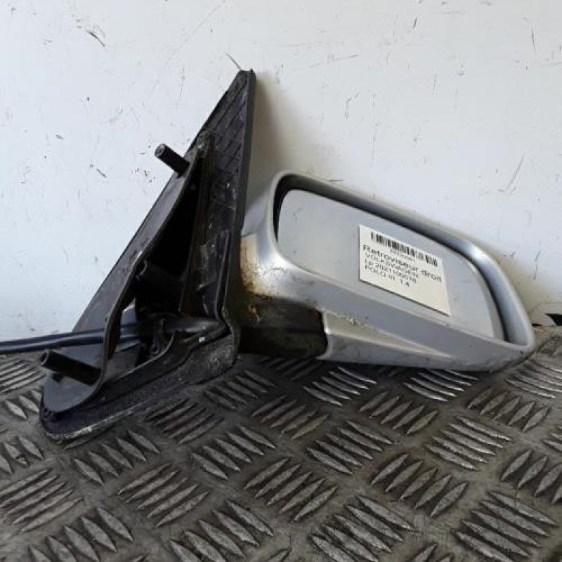 Retroviseur droit VOLKSWAGEN POLO 3 Retroviseur droit VOLKSWAGEN POLO 3