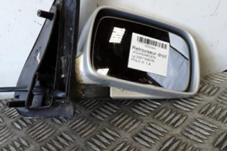 Retroviseur droit VOLKSWAGEN POLO 3