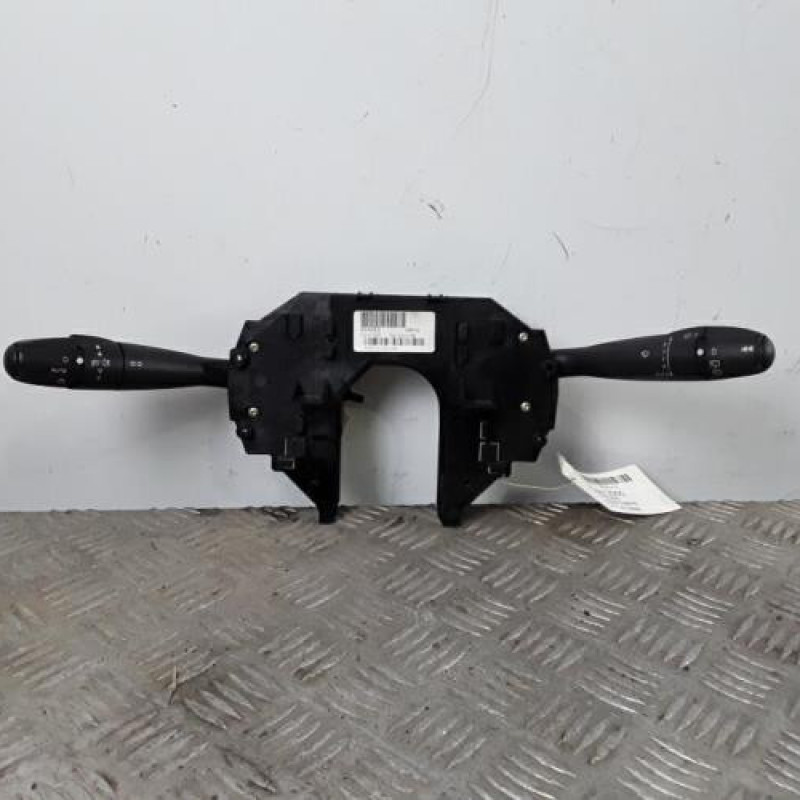Com (Bloc Contacteur Tournant+Commodo Essuie Glace+Commodo Phare) CITROEN C4 1