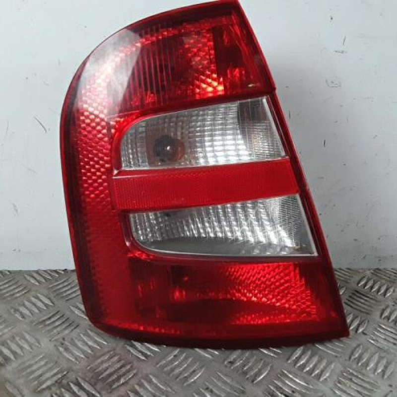 Feu arriere principal gauche (feux) SKODA FABIA 1