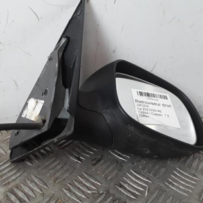 Retroviseur droit SKODA FABIA 1 Retroviseur droit SKODA FABIA 1