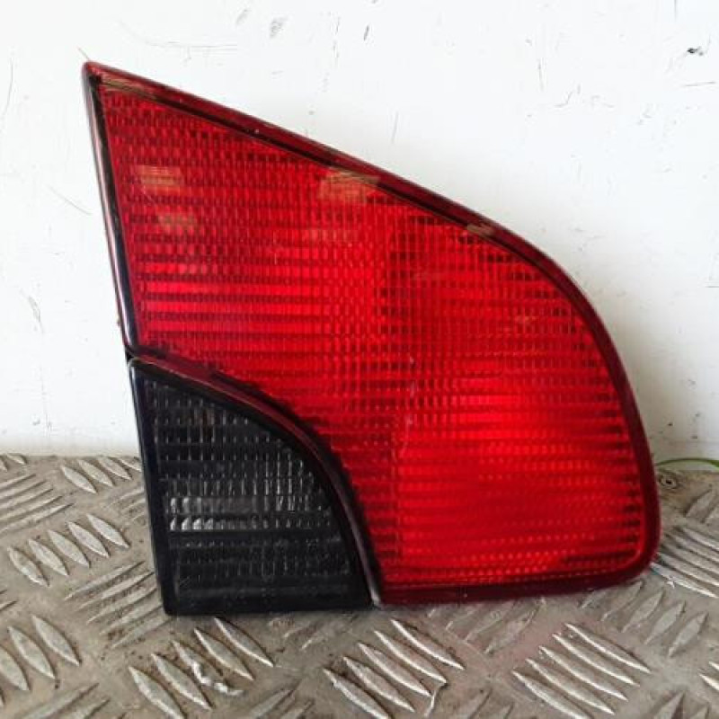 Feu arriere secondaire gauche (feux) PEUGEOT 406