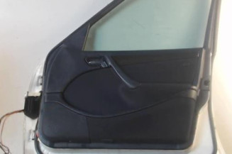 Porte avant droit MERCEDES CLASSE C 202 Photo n°6