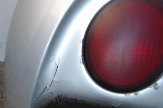 Pare choc arriere VOLKSWAGEN NEW BEETLE 1