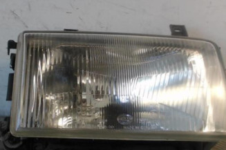 Optique avant principal droit (feux)(phare) VOLKSWAGEN TRANSPORTER 4 Photo n°1