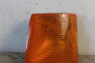 Optique avant secondaire gauche (feux)(clignotant) VOLKSWAGEN TRANSPORTER 4 Photo n°1