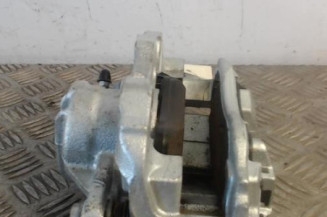 Etrier avant droit (freinage) PEUGEOT 208 1