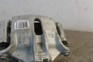 Etrier avant gauche (freinage) PEUGEOT 208 1