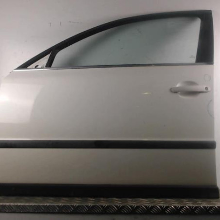 Porte avant gauche VOLKSWAGEN PASSAT 4 Photo n°1