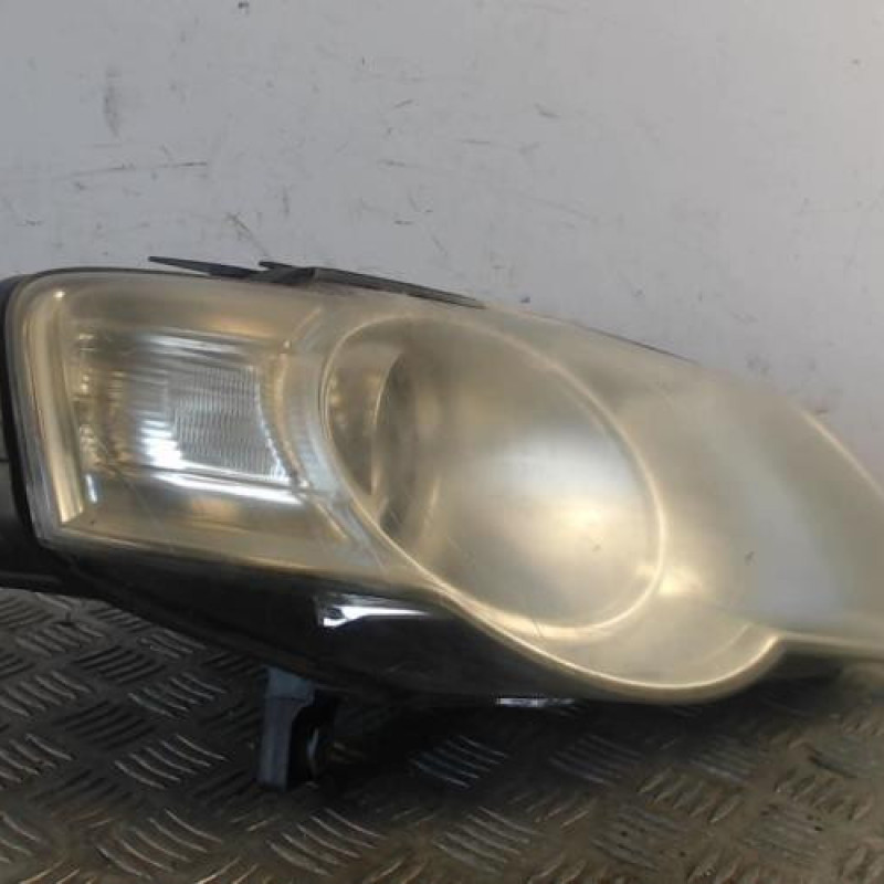 Optique avant principal droit (feux)(phare) VOLKSWAGEN PASSAT 5