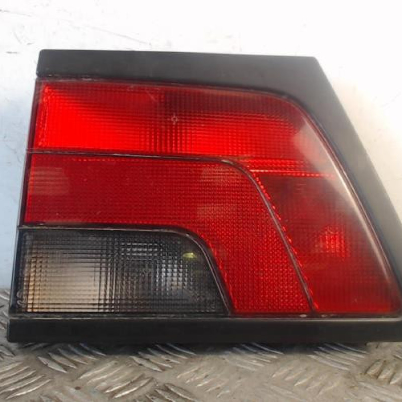 Feu arriere secondaire gauche (feux) PEUGEOT 806