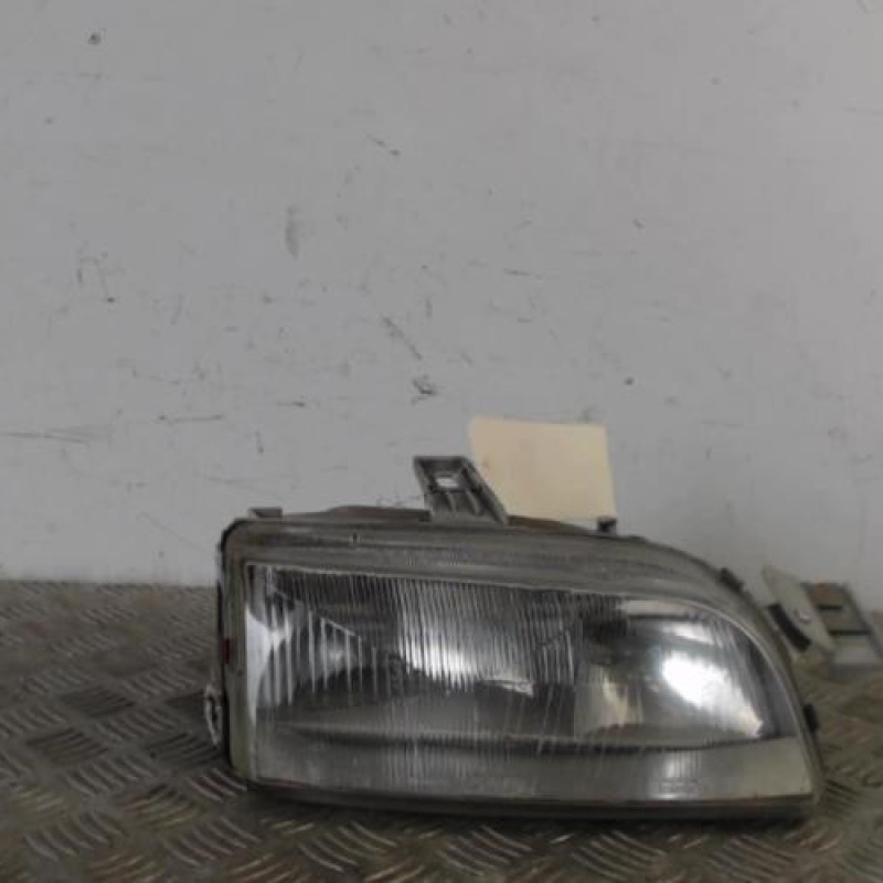 Optique avant principal droit (feux)(phare) FIAT PUNTO 1