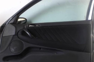 Porte avant droit ALFA ROMEO 147 Photo n°9