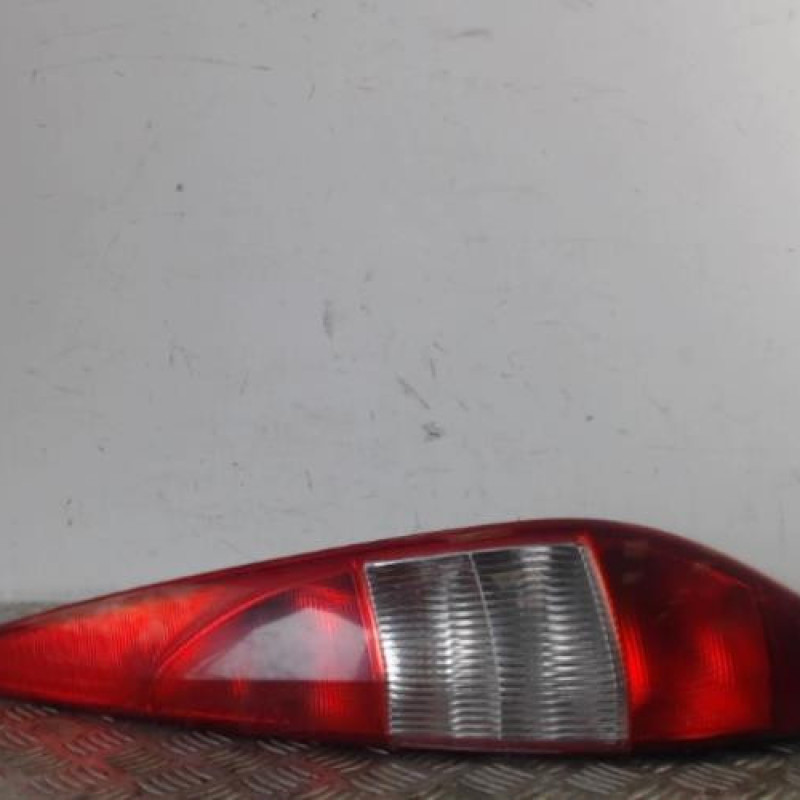 Feu arriere principal droit (feux) FORD MONDEO 2