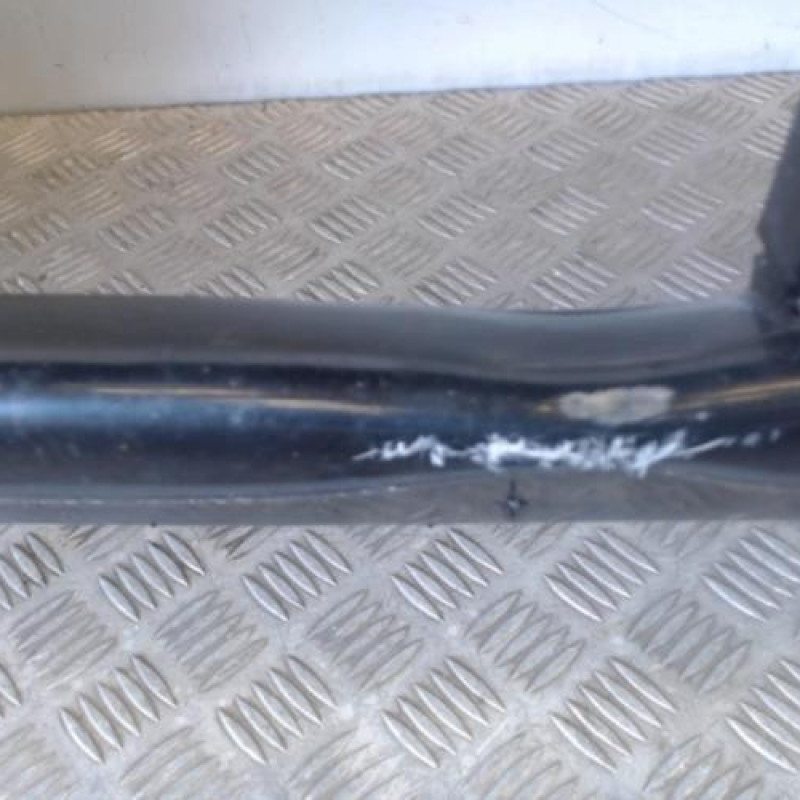 Pare choc avant SSANGYONG REXTON 1 Pare choc avant SSANGYONG REXTON 1