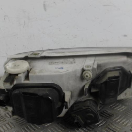 Optique avant principal gauche (feux)(phare) VOLKSWAGEN PASSAT 3