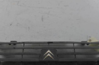 Calandre CITROEN C15 Photo n°1