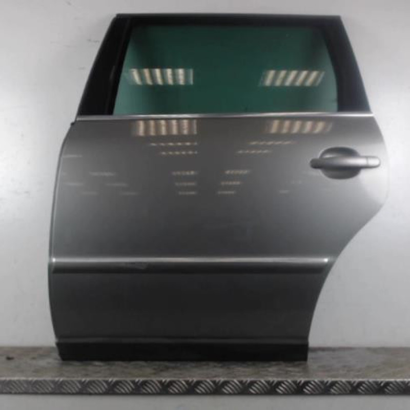 Porte arriere gauche VOLKSWAGEN PASSAT 4
