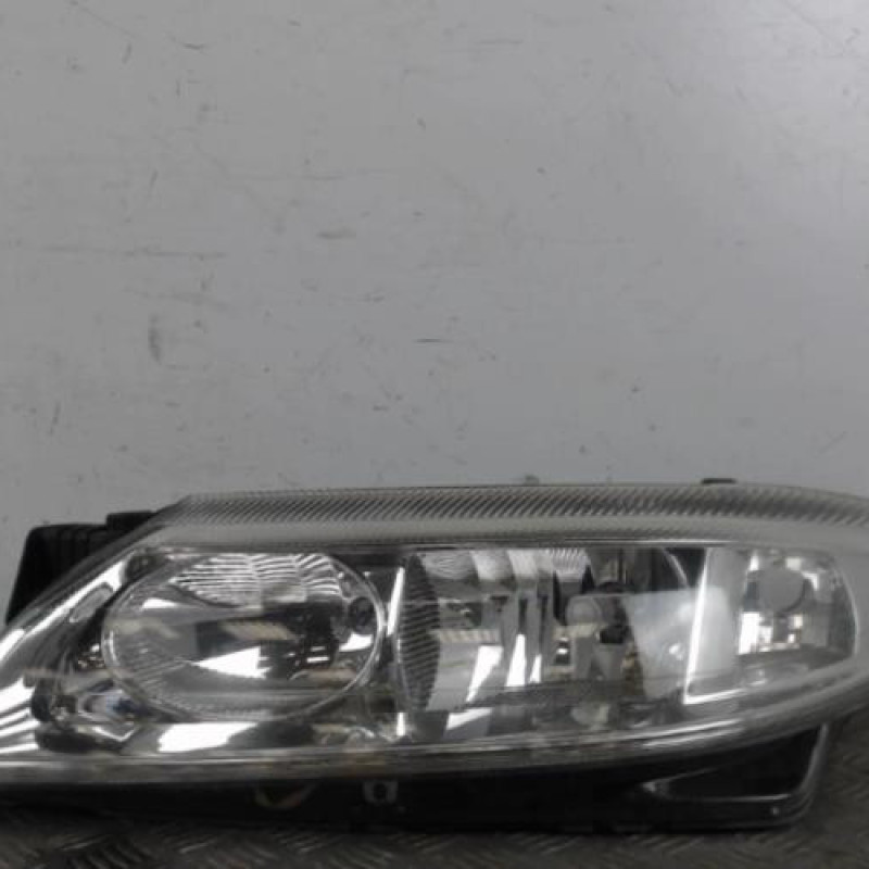 Optique avant principal gauche (feux)(phare) RENAULT LAGUNA 2