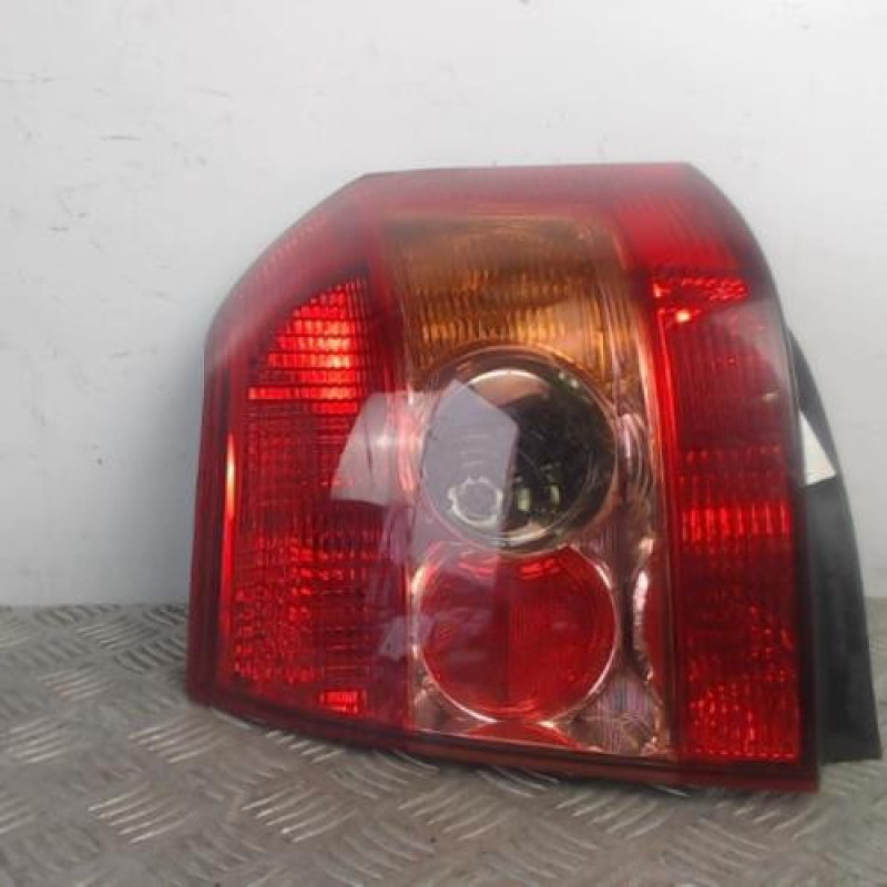 Feu arriere principal droit (feux) TOYOTA COROLLA 10 Feu arriere principal droit (feux) TOYOTA COROLLA 10