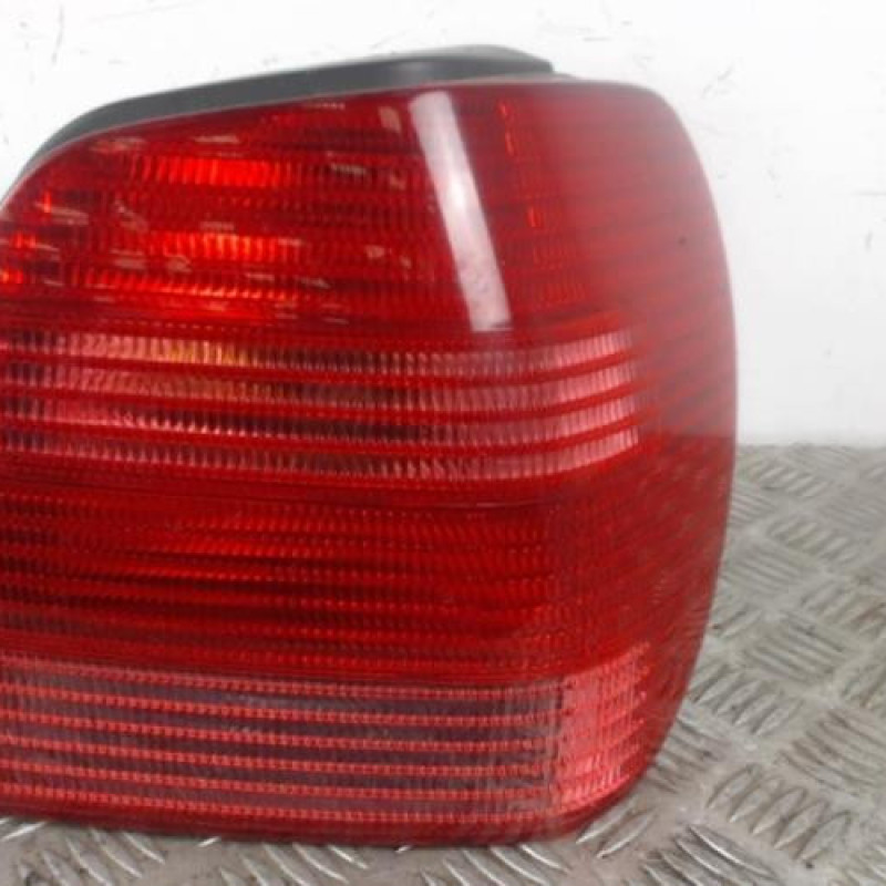 Feu arriere principal droit (feux) VOLKSWAGEN POLO 3