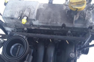 Moteur DACIA SANDERO 1 Photo n°8