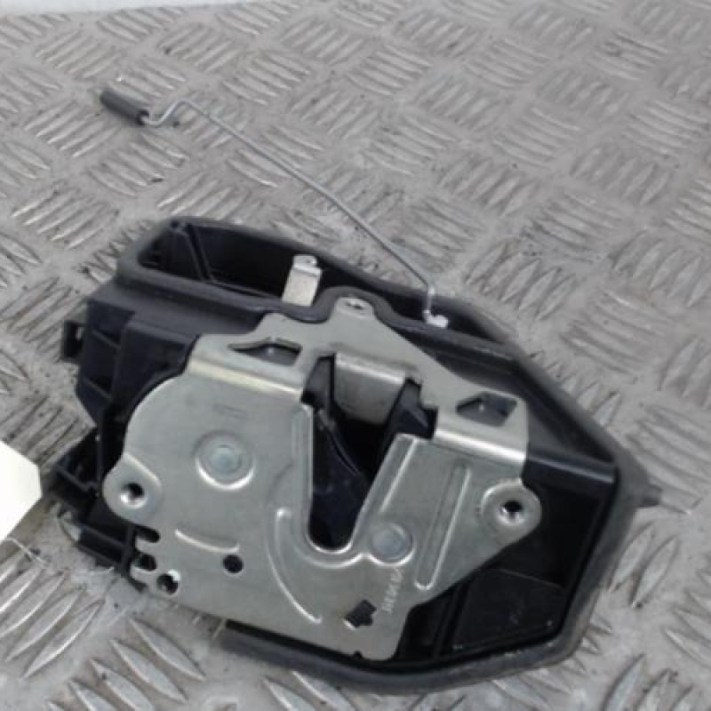 Serrure avant droit BMW SERIE 5 E61