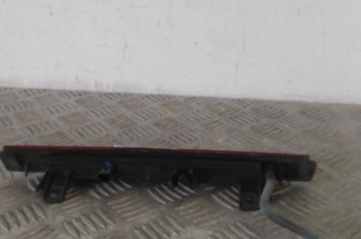 Feu arriere stop central RENAULT CLIO 4