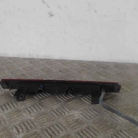 Feu arriere stop central RENAULT CLIO 4