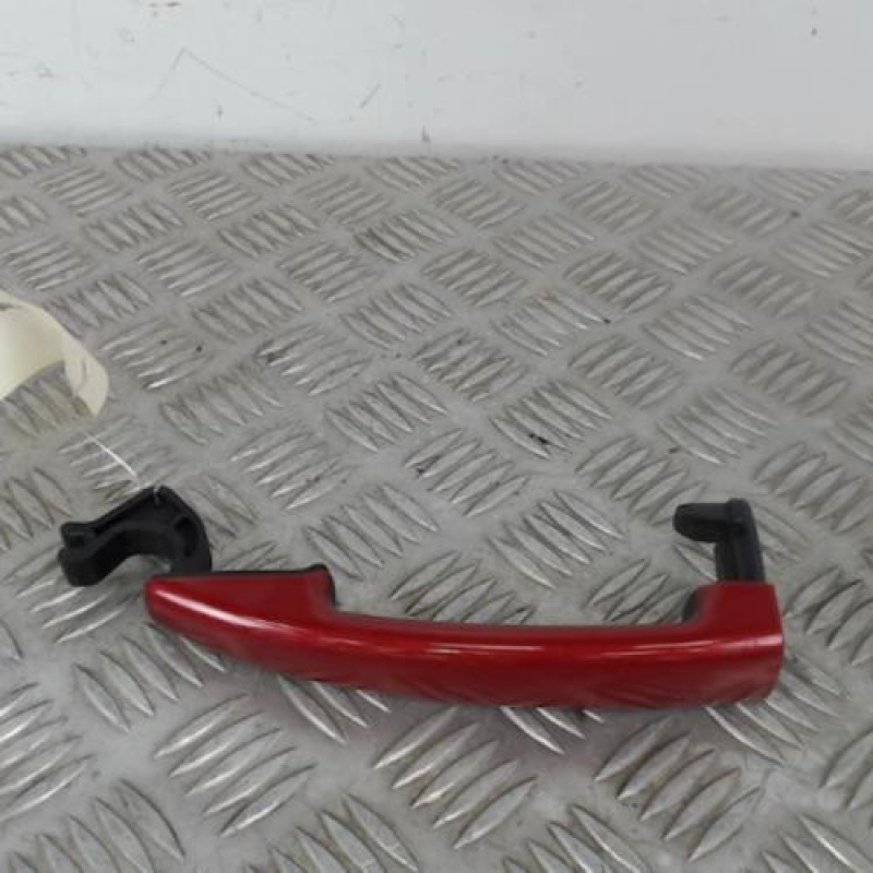 Poignee porte avant gauche PEUGEOT 208 1