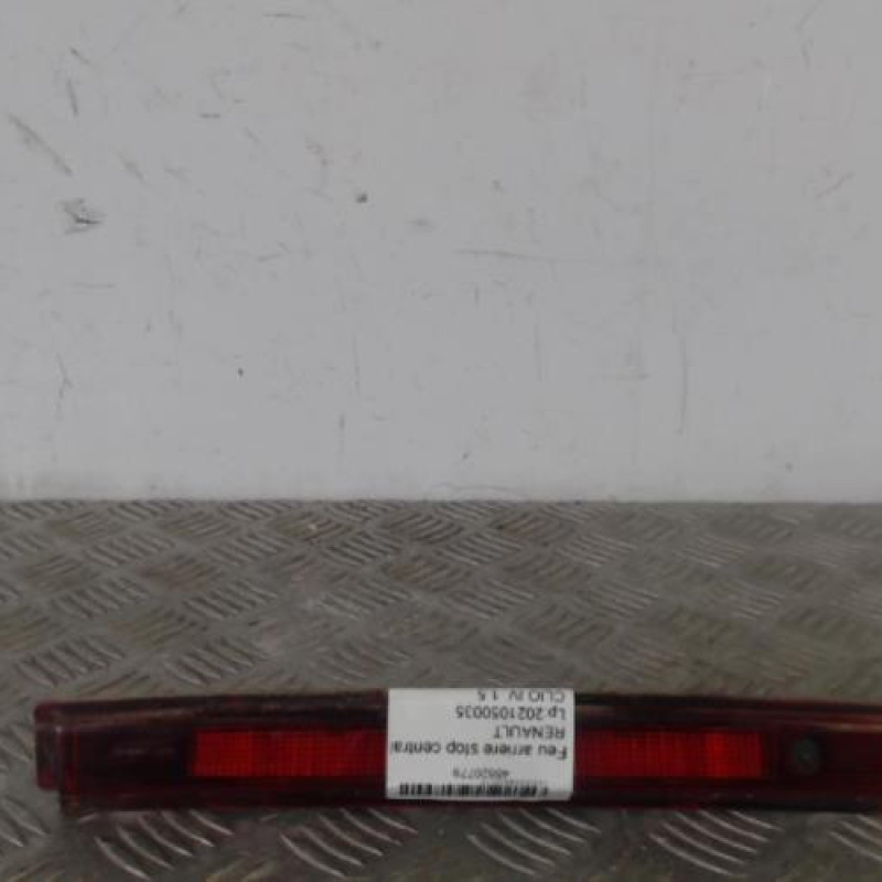 Feu arriere stop central RENAULT CLIO 4 Feu arriere stop central RENAULT CLIO 4