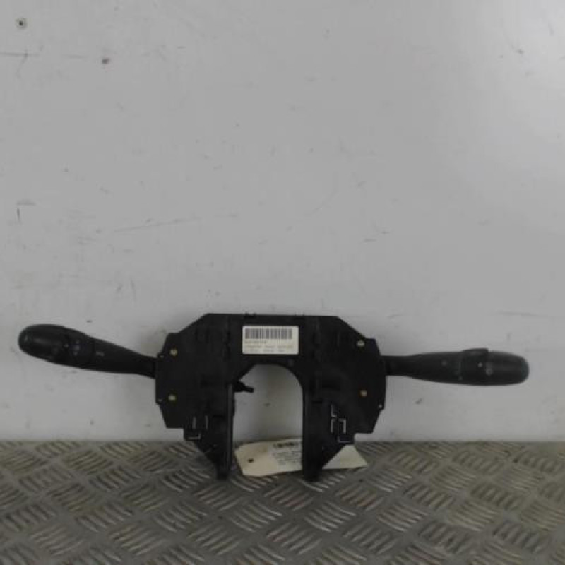 Com (Bloc Contacteur Tournant+Commodo Essuie Glace+Commodo Phare) CITROEN C4 1