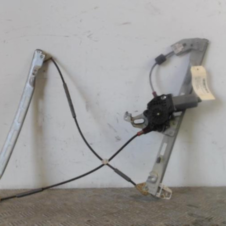 Leve vitre electrique avant gauche PEUGEOT 206 Photo n°1