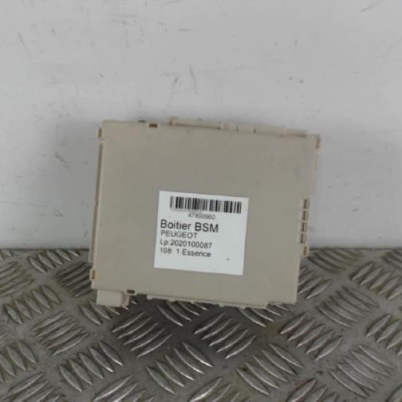 Boitier servitude moteur (BSM) PEUGEOT 108