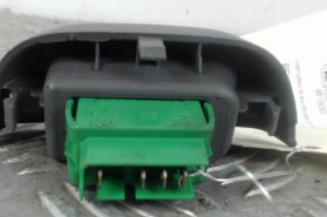 Interrupteur de leve vitre avant gauche PEUGEOT 107