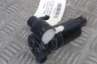 Pompe lave glace avant FORD FIESTA 6