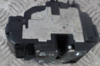 Serrure avant droit NISSAN NOTE 1