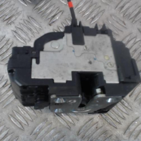 Serrure avant droit NISSAN NOTE 1