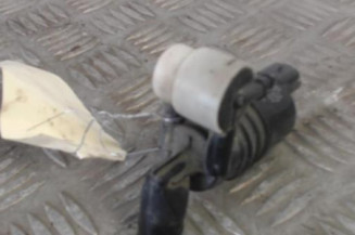 Pompe lave glace avant PEUGEOT 407