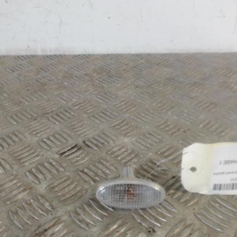 Repetiteur clignotant avant gauche (Feux) MAZDA 2 2