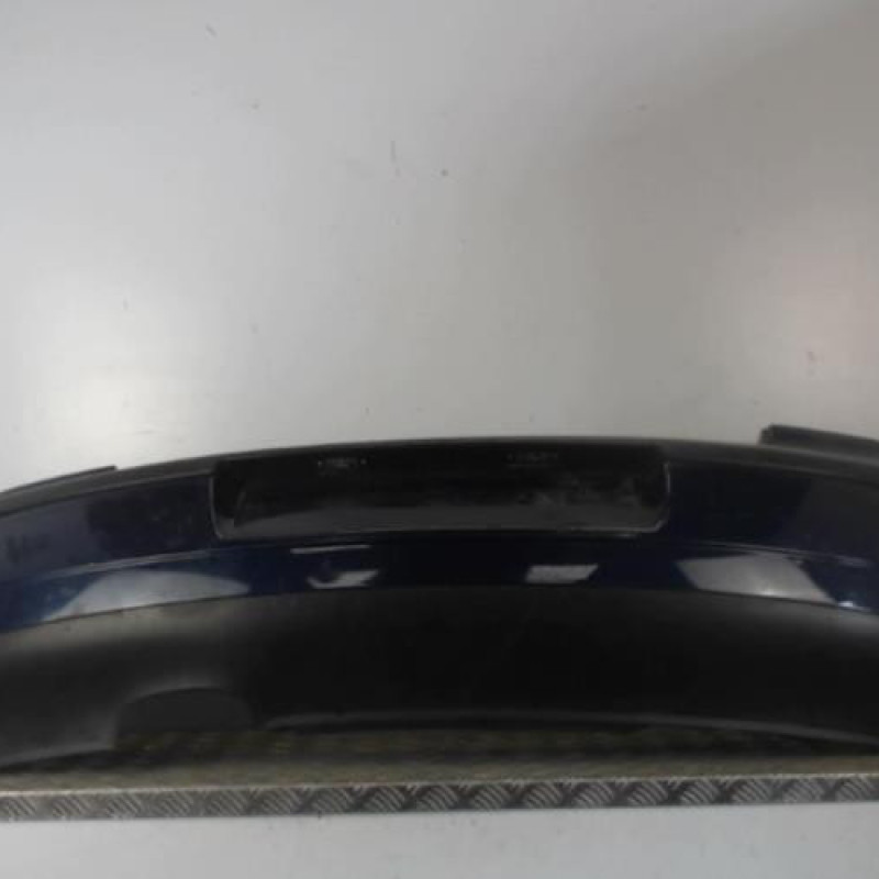 Pare choc arriere VOLKSWAGEN POLO 4
