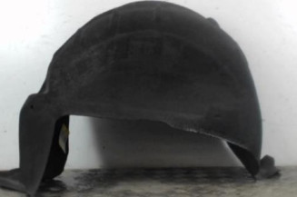 Pare boue arriere gauche PEUGEOT 5008 1